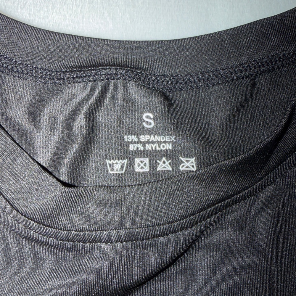 New NVGTN Black Wrap-Front Cropped Tee - Picture 2 of 3